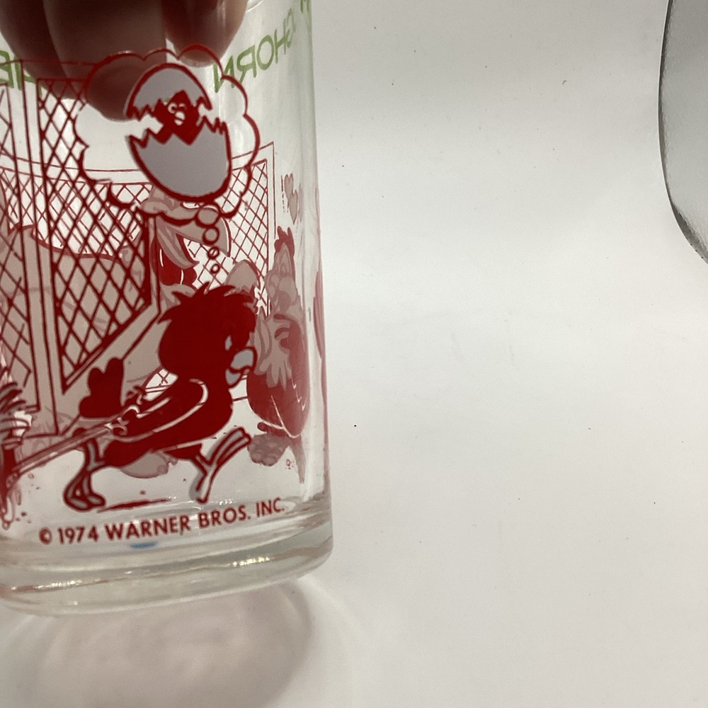 Vintage Cartoon Chicken Glass Foghorn Leghorn juice glass - Picture 4 of 5